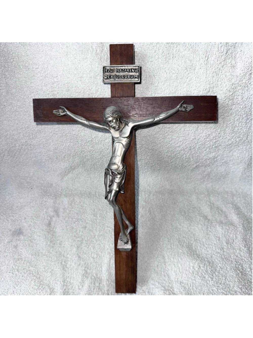 Vintage 12” Wooden Pewter Crucifix Iesus Nazarenus Rex Iudaeorum INRI Jesus